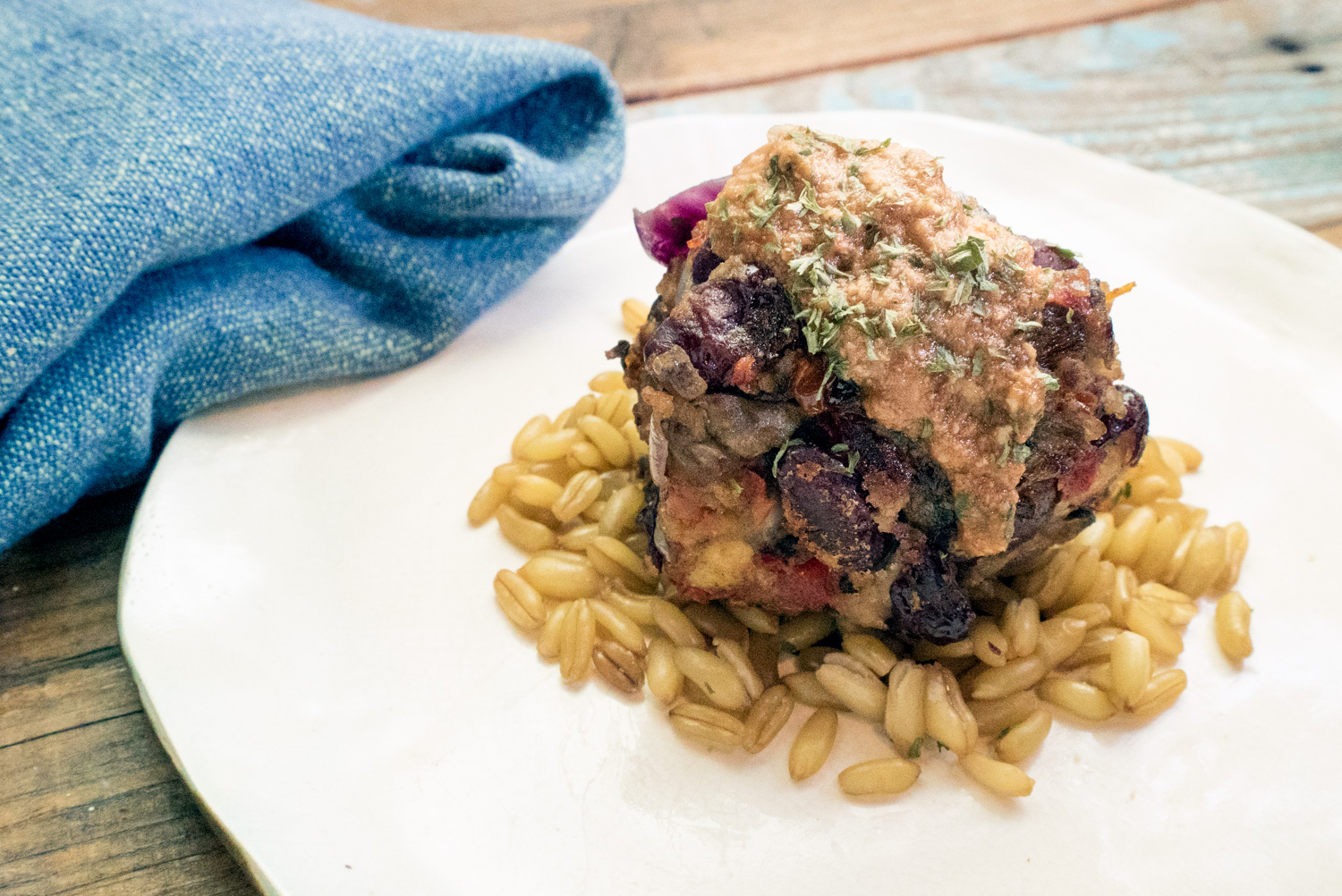 adam-jacono-vegan-mushroom-bean-ball-03960