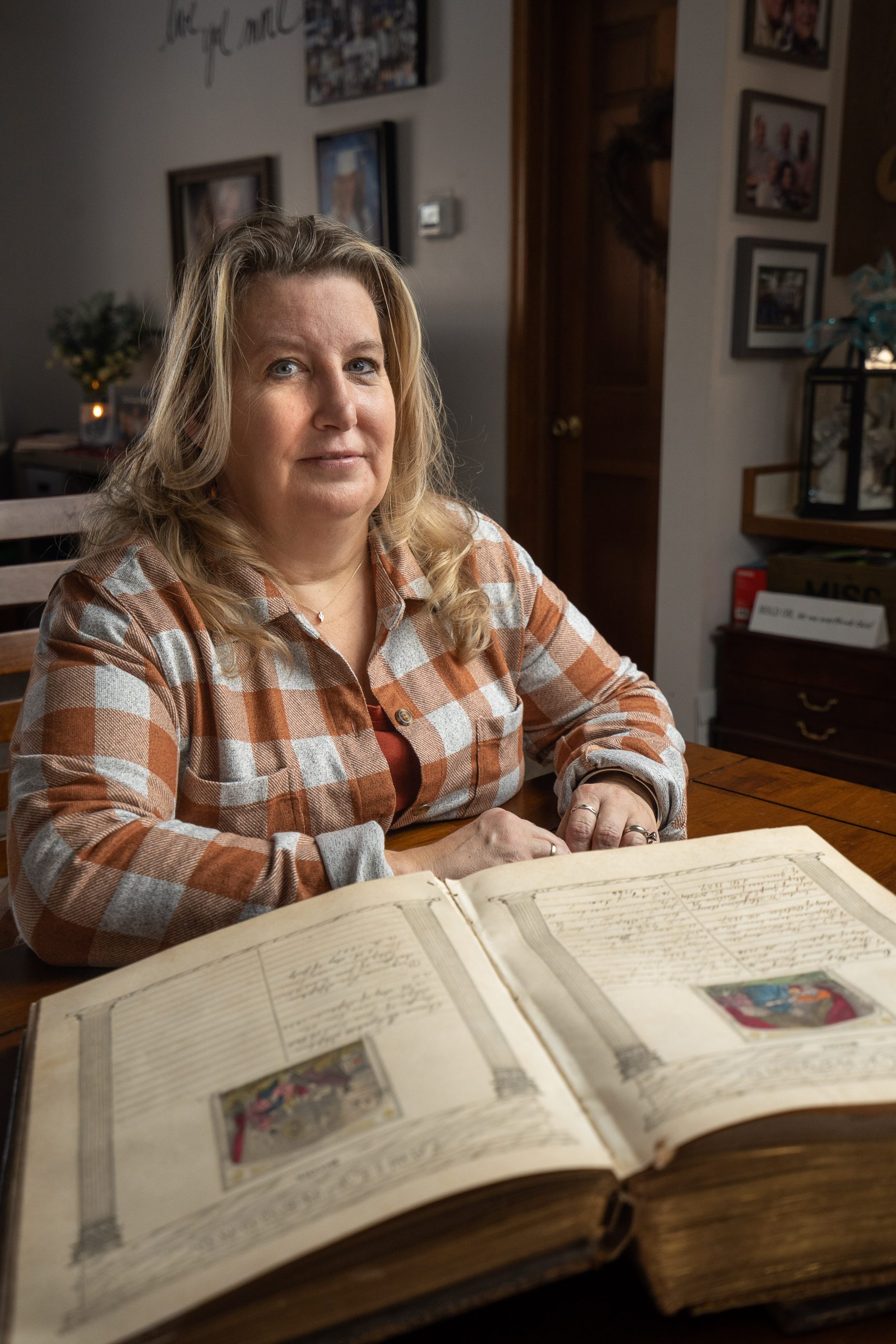 Susan Sprout Knight with the family Bible
